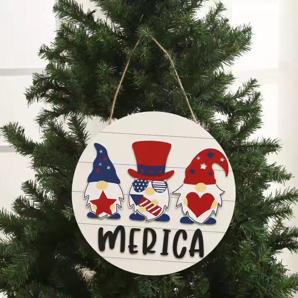 Patriotic gnomes door hanger; wholesale wood decoration. "Merica" text.